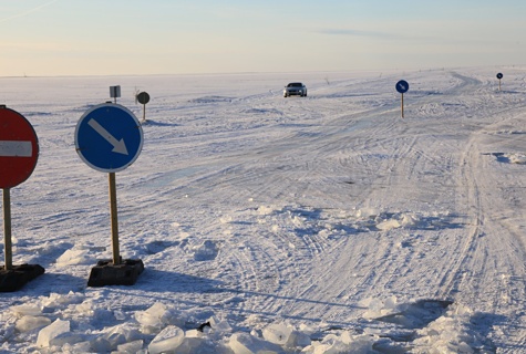 Vormsi jäätee avati ametlikult liikluseks eile pärastlõunal. Foto: Arvo Tarmula