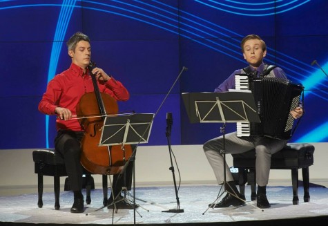 Haapsalu noor akordionist Henri Zibo musitseeris eelmises voorus koos ERSO ja C-Jami tšellisti Andreas Lennuga. Foto: Klassikatähed