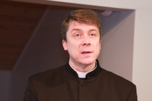 Peapiiskop Urmas Viilma foto arvo tarmula (2)