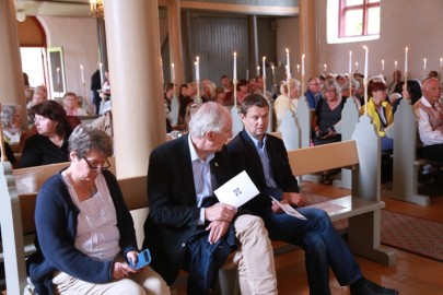 38 Vormsi olavipäev teenistus Barbro ja Anders Lujunggren, Tanel Viks