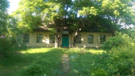 kloostri koolimaja. lihula vald