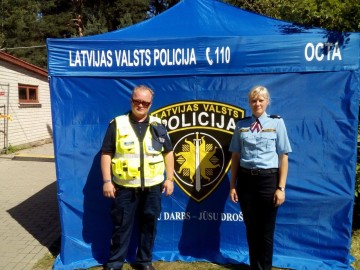 Politseinikud Lätis Positivusel1
