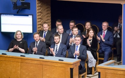 Kersti Kaljulaid ametivanne Peeter Langovits08