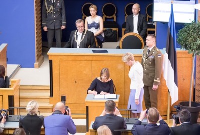 Kersti Kaljulaid ametivanne Peeter Langovits11