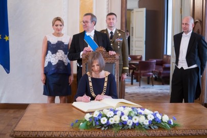 Kersti Kaljulaid ametivanne Peeter Langovits24