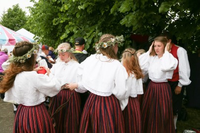 Tantsupidu esimene etendus 30. juuni Foto Peeter Langovits04