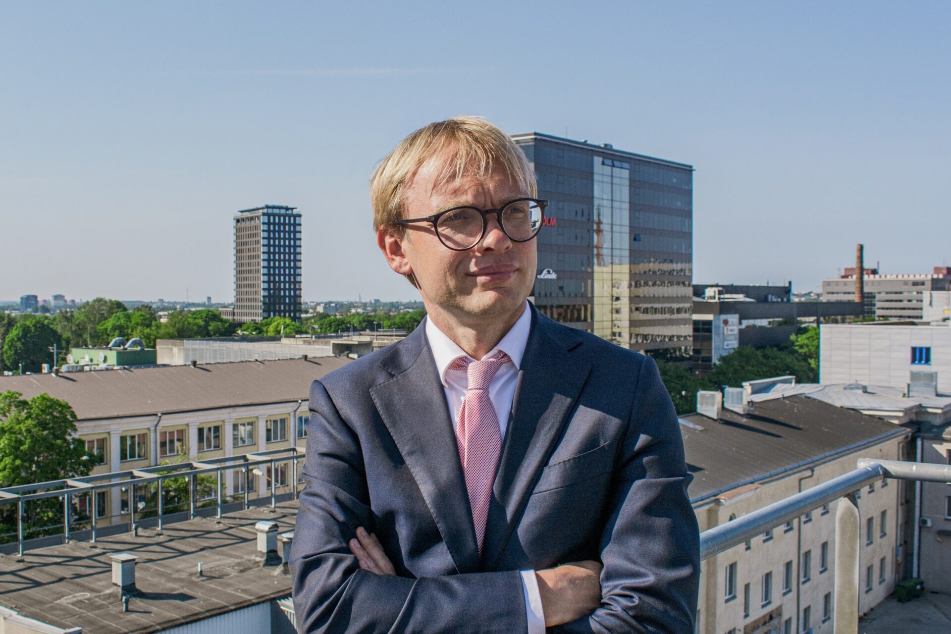 Eesti kapitalil põhinev Holm pank kuulutas välja allutatud võlakirjade avaliku pakkumise, mille raames plaanib kaasata fikseeritud 9,5% intressiga kuni 2 miljon