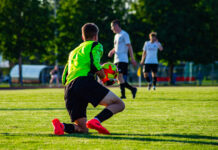 Jalgpallurid kindlustasid viimast kohta