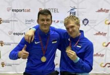 En Garde kaks põlvkonda ühinesid MK-satelliitsarja etapil pjedestaalil