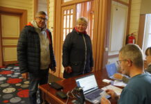 Valimispäev Paliveres: esimesed hääled sai kohalik