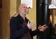 Näitekirjanik: Laikmaa elu väärib uuesti jutustamist