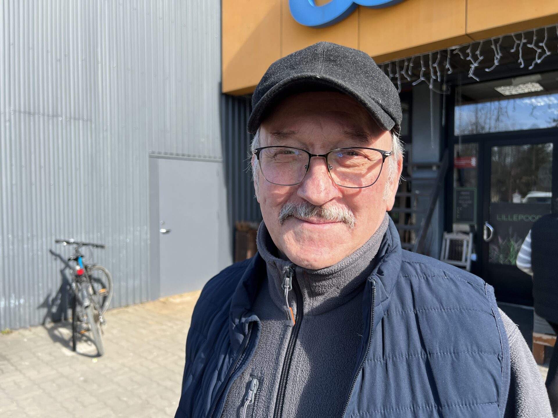 Tänavaküsitlus: kuidas mõjutab teid kütuse hinnatõus?