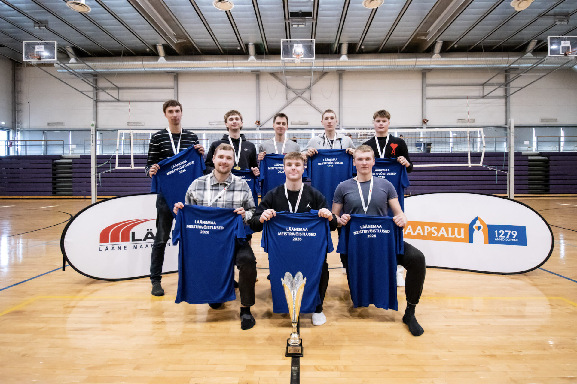 Võrkpallurid selgitasid Läänemaa meistrid