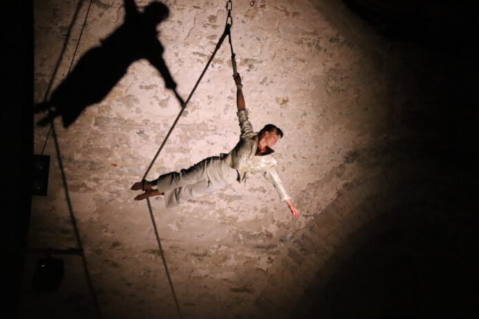 Valge Daami lavastus 2025_foto_Juhan Hepner (4)