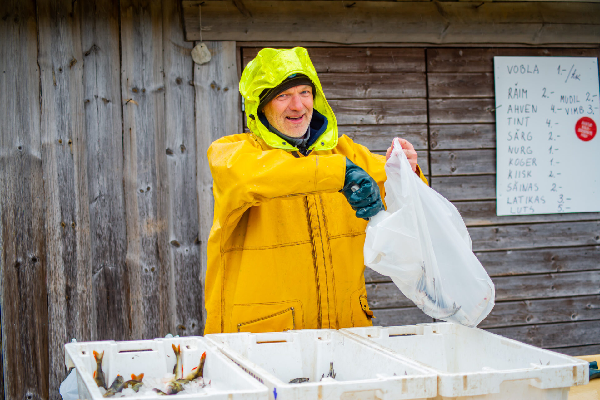 Galerii: avatud kalasadamate päev trotsis vihma